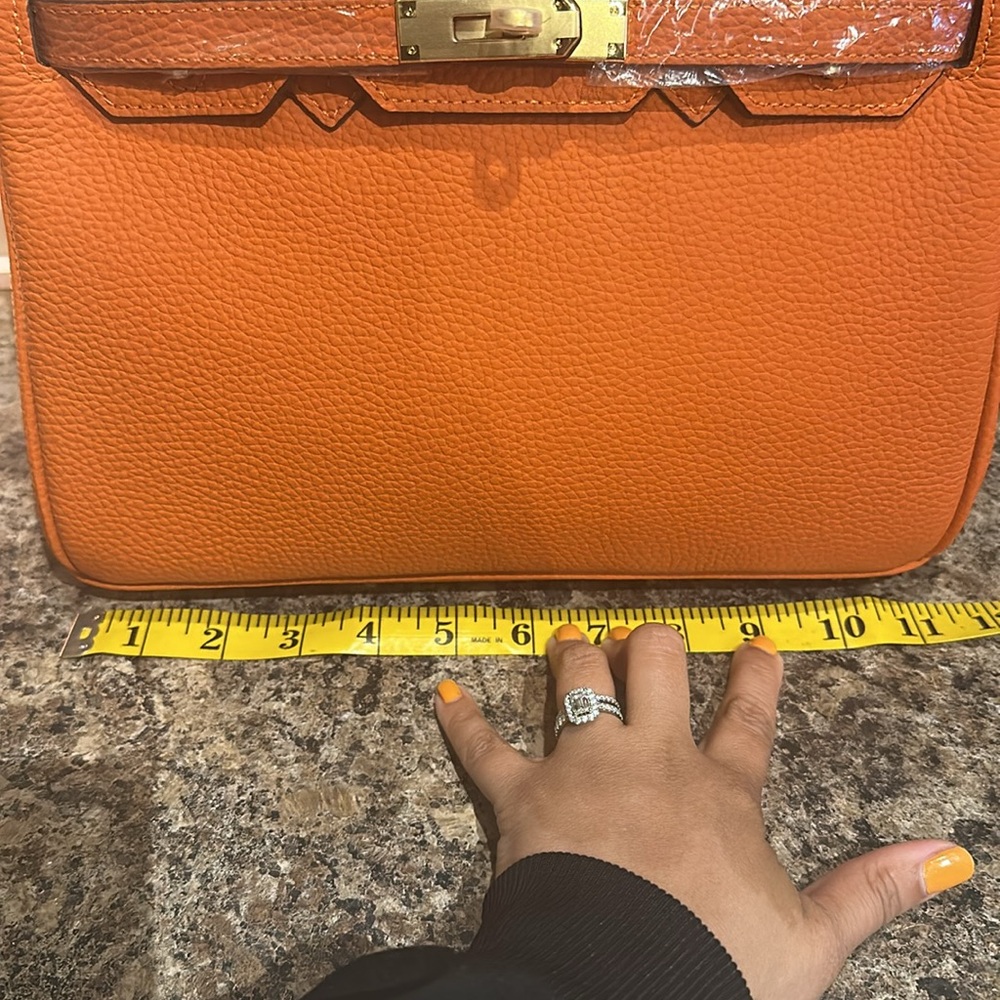 ✨Gwen Top handle luxury bag✨ - Picture 9 of 10